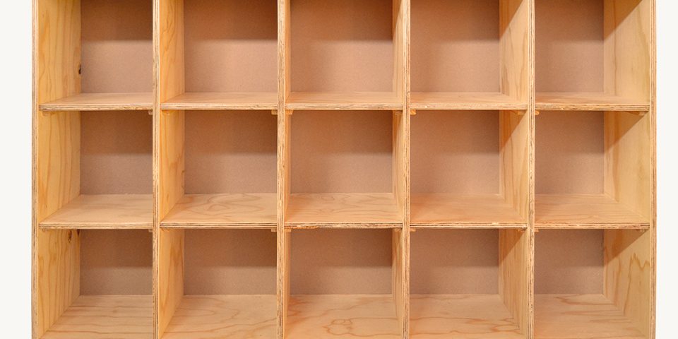 15 Cube Pigeon Hole Locker